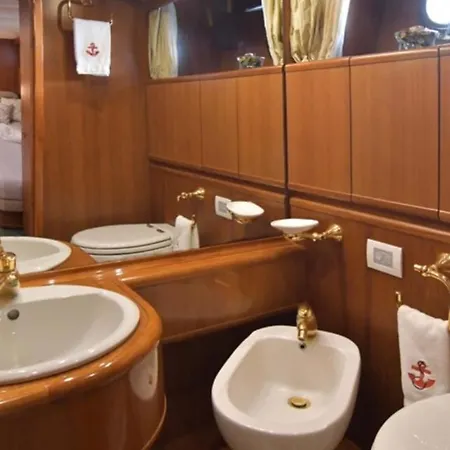 Botel Luxury Boat *